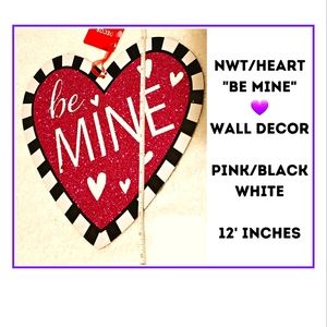 🔥NWT / HEART 💜 BE MINE VALENTINES WALL DECOR